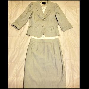 Like new size 4 Isabel & Nina 2 piece skirt suit, charcoal and beige stripe